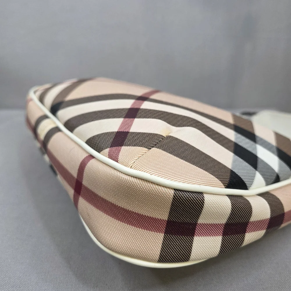 ✨️BURBERRY Barton Hobo Bag - Picture 12 of 16